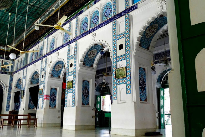 hoseni dalan mosque